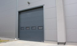 Brama przemysłowa – realizacja GUMOTIV